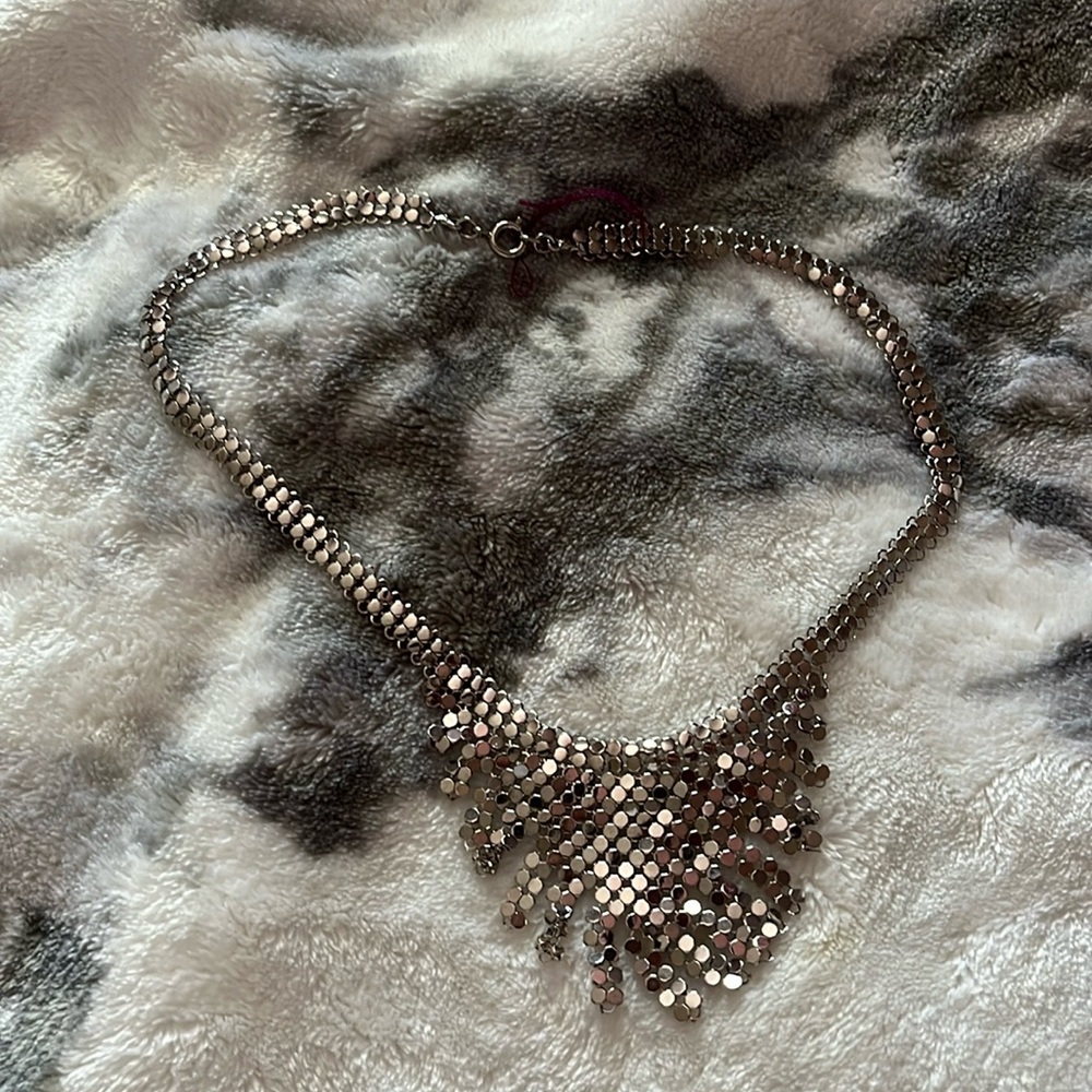 Vintage 17” metal mesh drape necklace